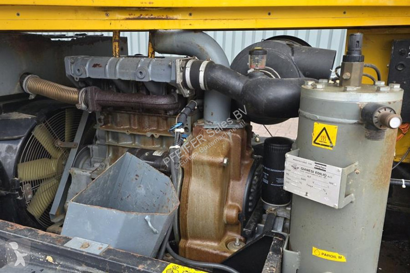 Stavebný stroj Atlas Copco XAS66 As-Is, Volume...