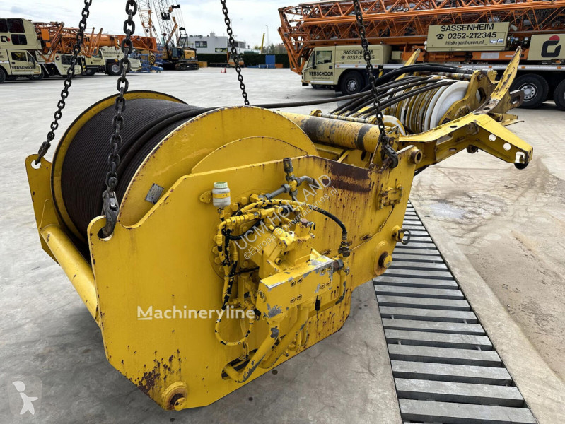 Stavebný stroj Liebherr