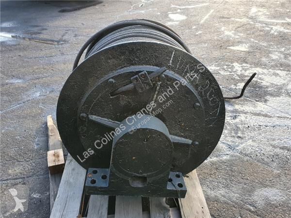 Stavebný stroj  Treuil de grue GC-200/32 A pour...