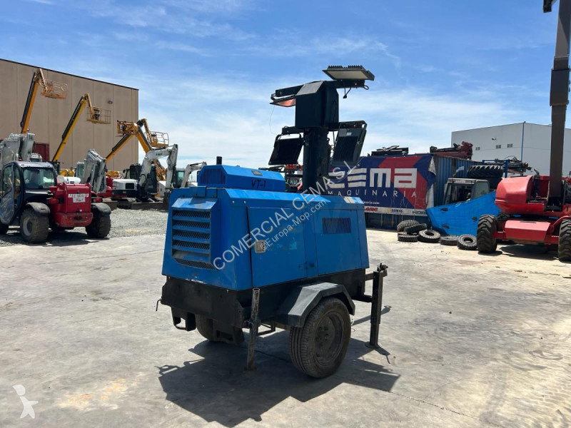 آلة لمواقع البناء Tower Light VT-1