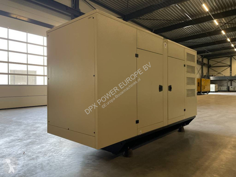 Строительное оборудование Volvo TAD841GE - 275...