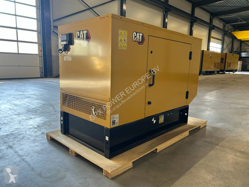 Stavebný stroj Caterpillar DE18E3 - 18 kVA...