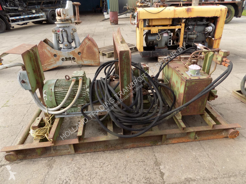 Stavebný stroj Atlas Copco 4 cillinder compressor