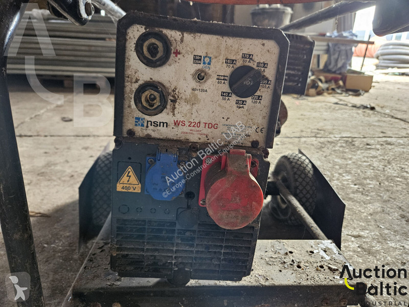 Stavebný stroj  WP220DCH