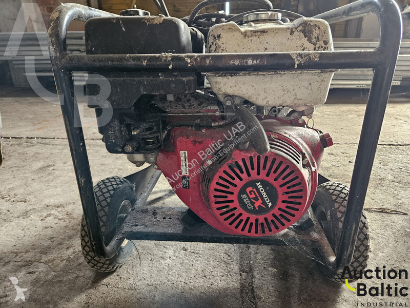 Stavebný stroj  WP220DCH