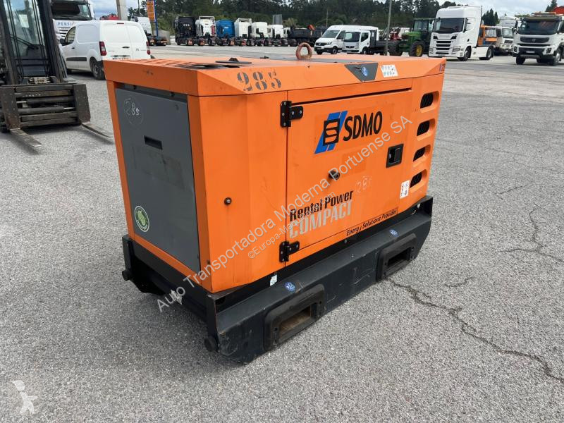 Stavebný stroj SDMO  R 22