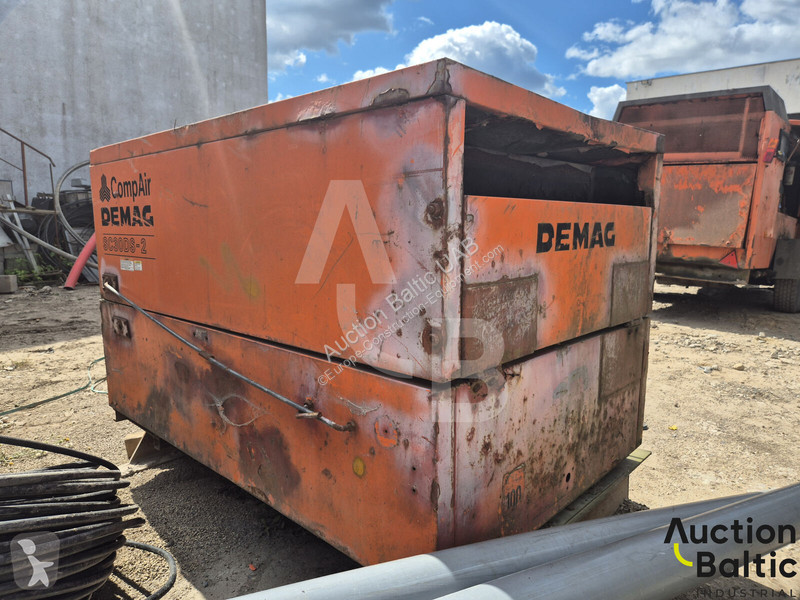 آلة لمواقع البناء Compair DEMAG SC30DS-2