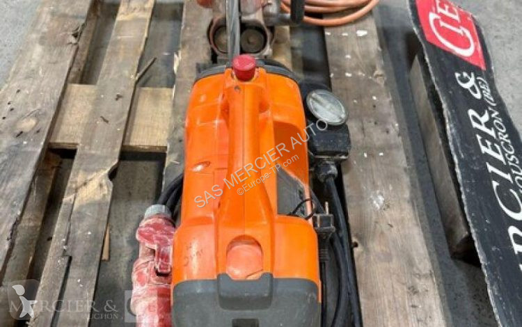 Будівельне обладнання Husqvarna decoupeuse...