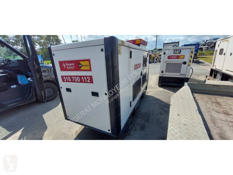 Material de obra Caterpillar DE110E3