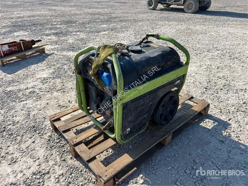 آلة لمواقع البناء Pramac PX8000 Portable...