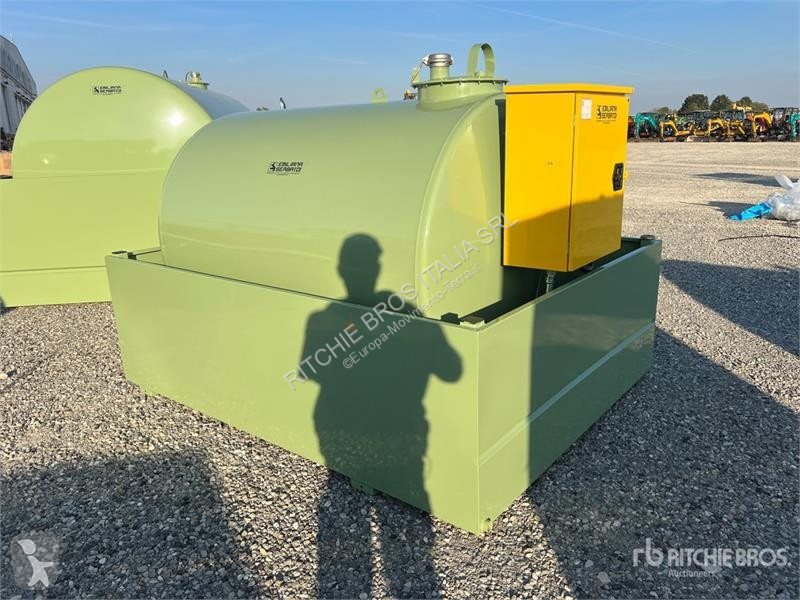 Material de obra Emiliana Serbatoi EU-TANK 3000...