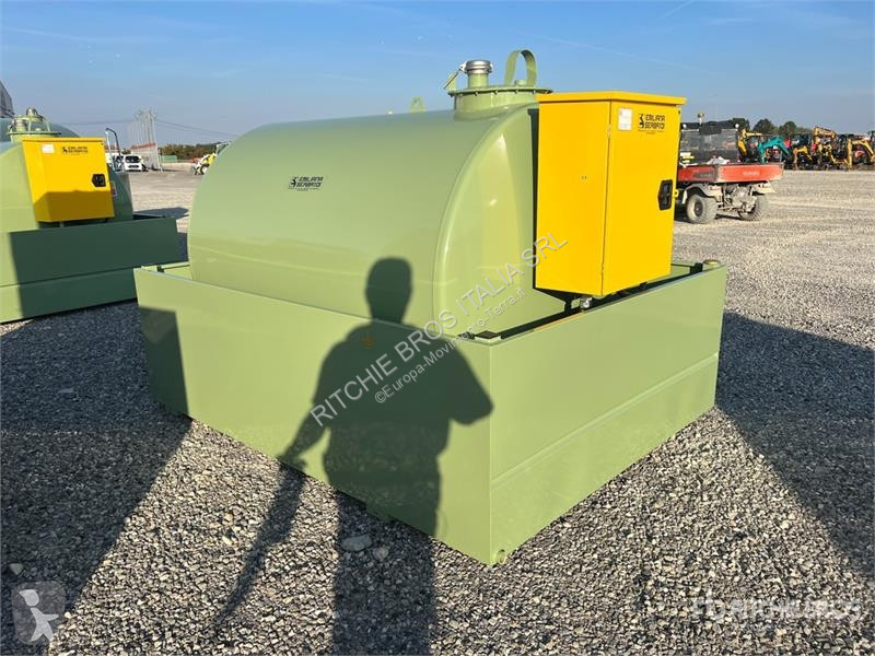 Material de obra Emiliana Serbatoi EU-TANK 3000...