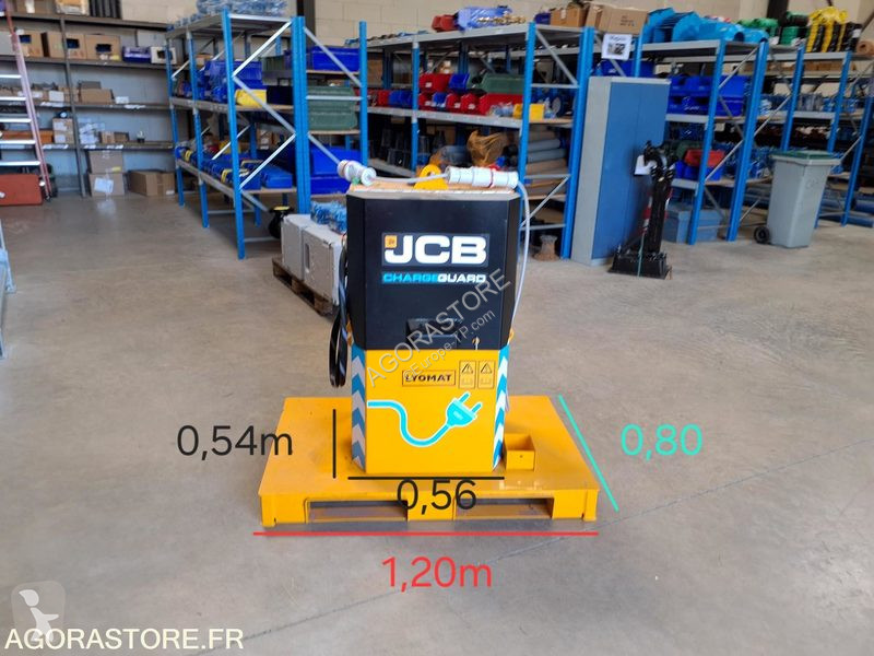 آلة لمواقع البناء JCB JCB18