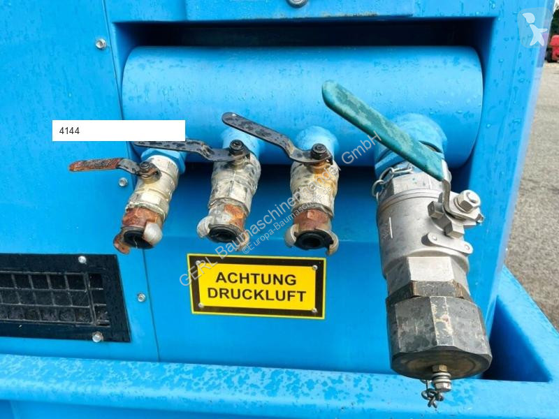 Vägbyggmaterial Ingersoll rand XP900W CAT