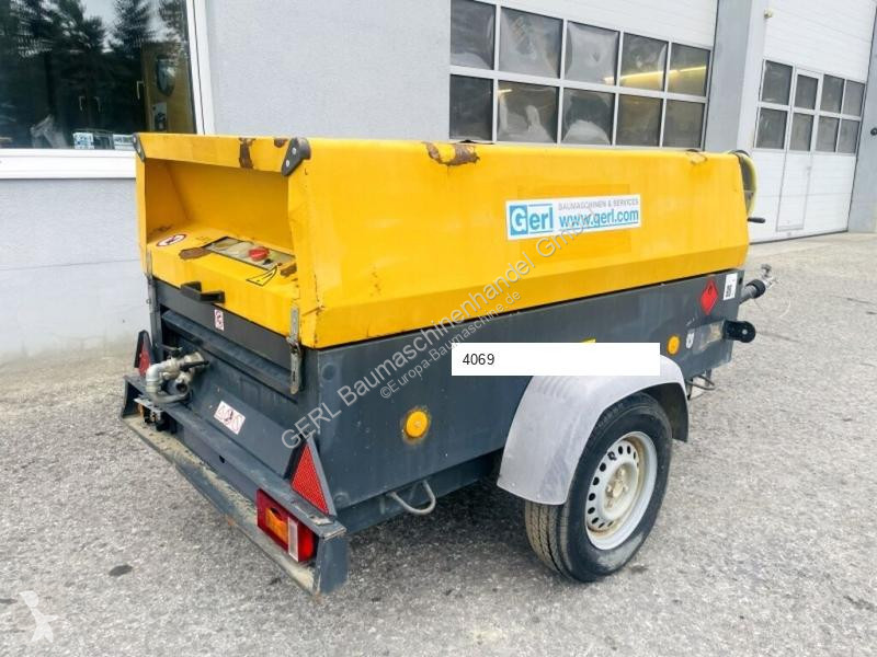 Vägbyggmaterial Atlas XAS 67 DDG