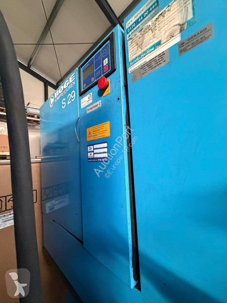 Entreprenørmaskiner Boge C29