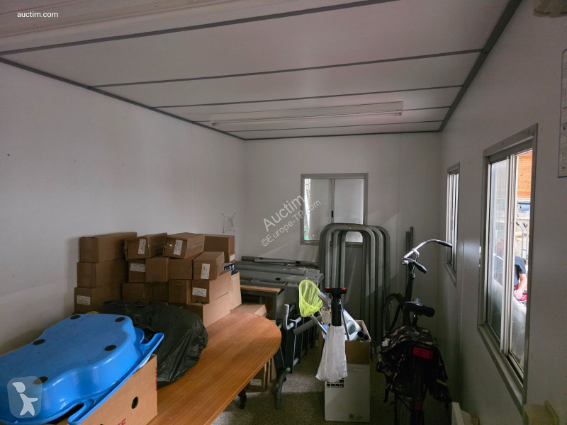 Matériel de chantier  5x2.4