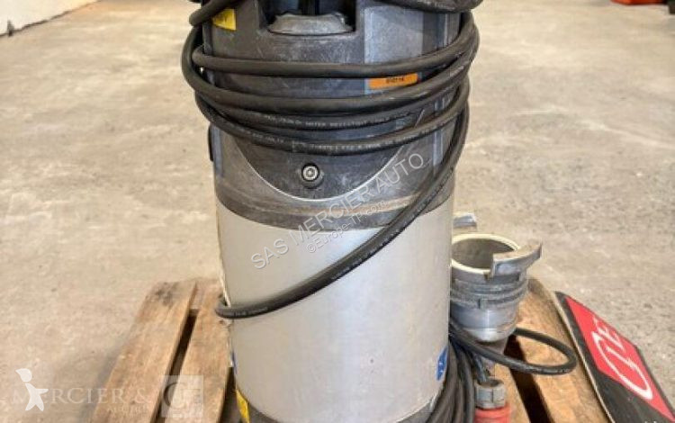Matériel de chantier Flygt pompe immergee