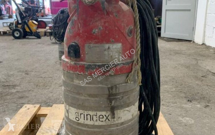 Matériel de chantier Grindex pompe immergee