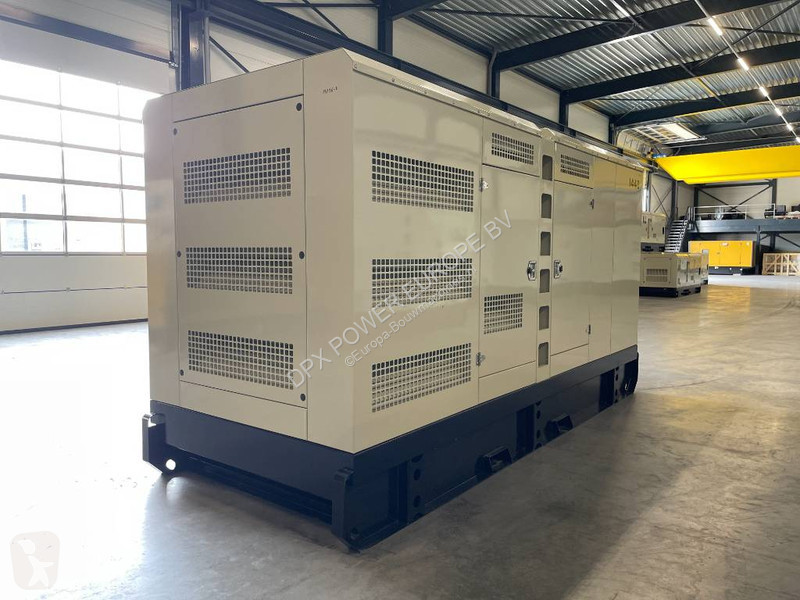 Entreprenørmaskiner Iveco CR13TE3A - 440 kVA...