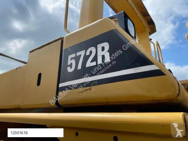 Material de obra Caterpillar 572 R MIETE /...