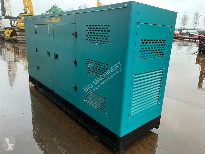 Entreprenørmaskiner  Giga power 250 kVa silent...