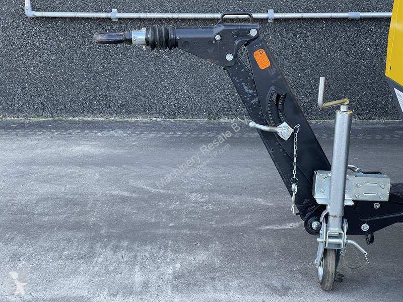 Vägbyggmaterial Atlas Copco XAVS 378 CUD - N