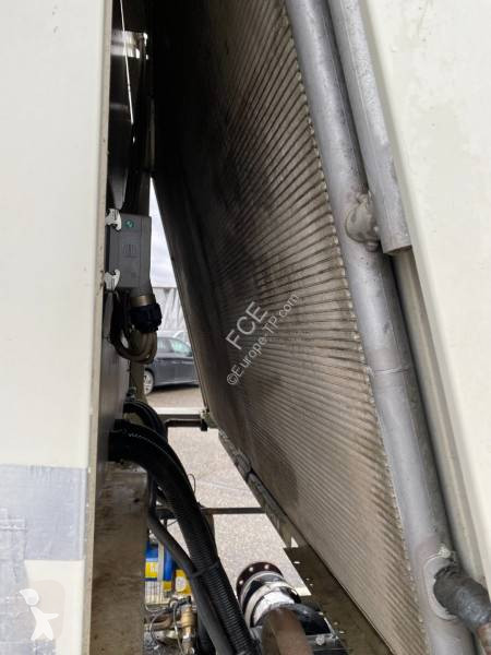 Stavebný stroj Daikin Groupe Climatisation...
