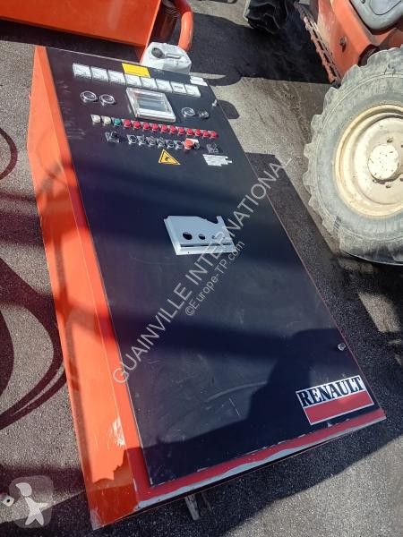 آلة لمواقع البناء Renault  275kva
