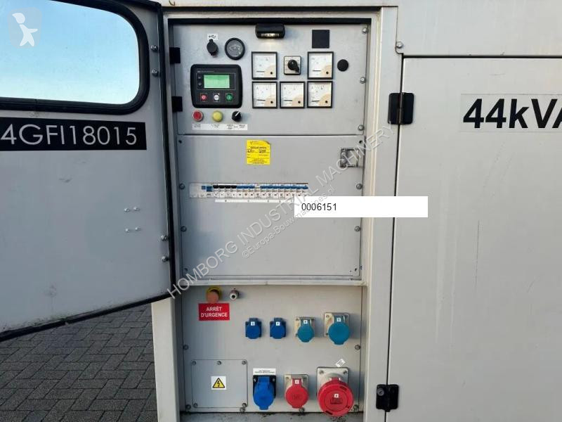 آلة لمواقع البناء Europower EPUS44TDE Kubota...