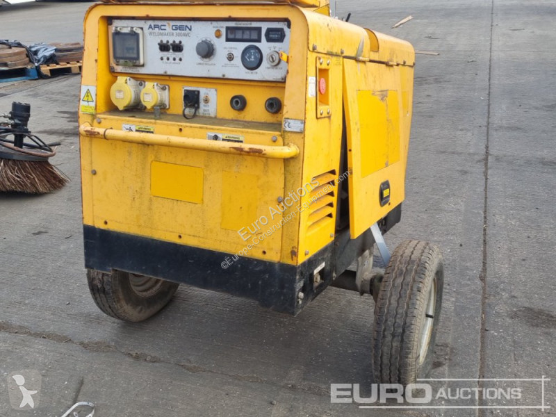 Material de obra  WELDERMAKER 300AVC