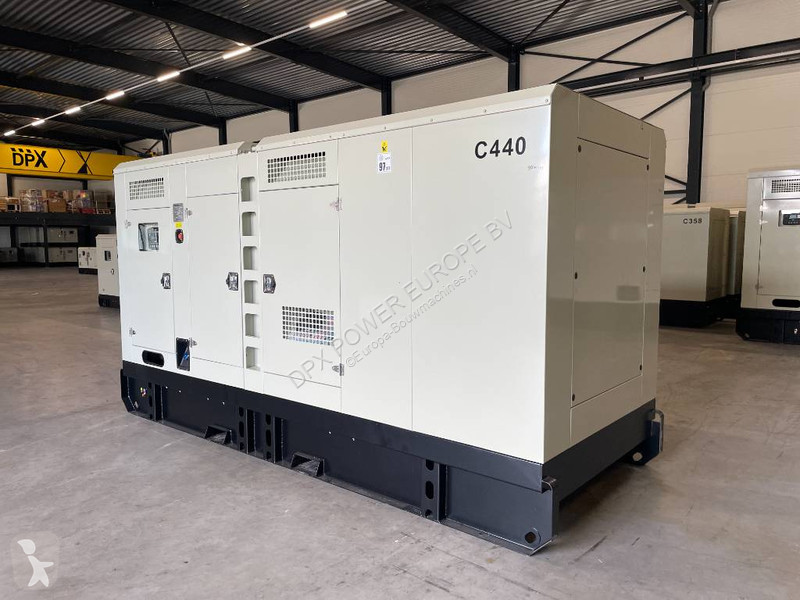 Stavebný stroj Cummins QSNT-G3 - 440 kVA...