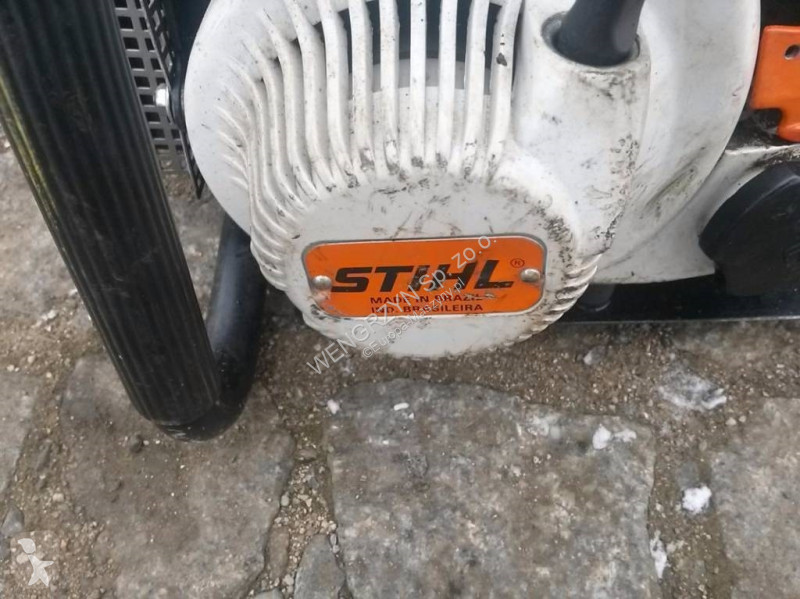 Stavebný stroj  KLUCZ SPALINOWY UDAROWY STUMEC...