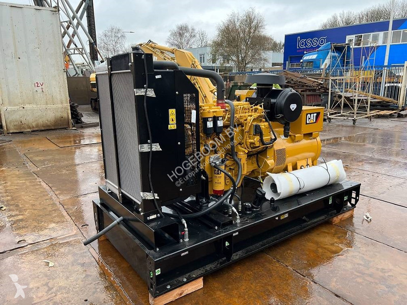 Stavebný stroj Caterpillar DE 200 E3 ( 200kva )...