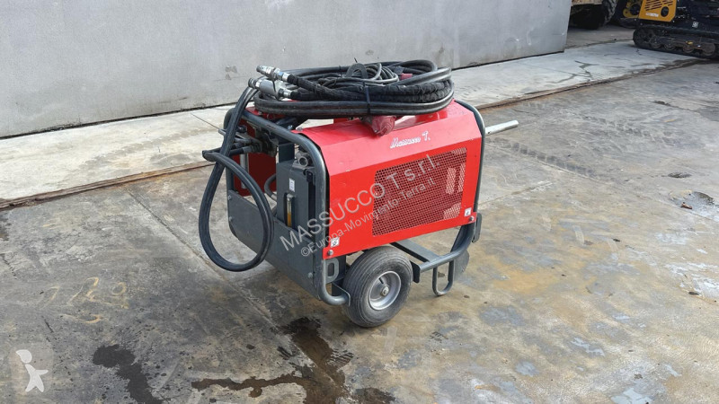 Stavební vybavení Wacker Neuson HPU8