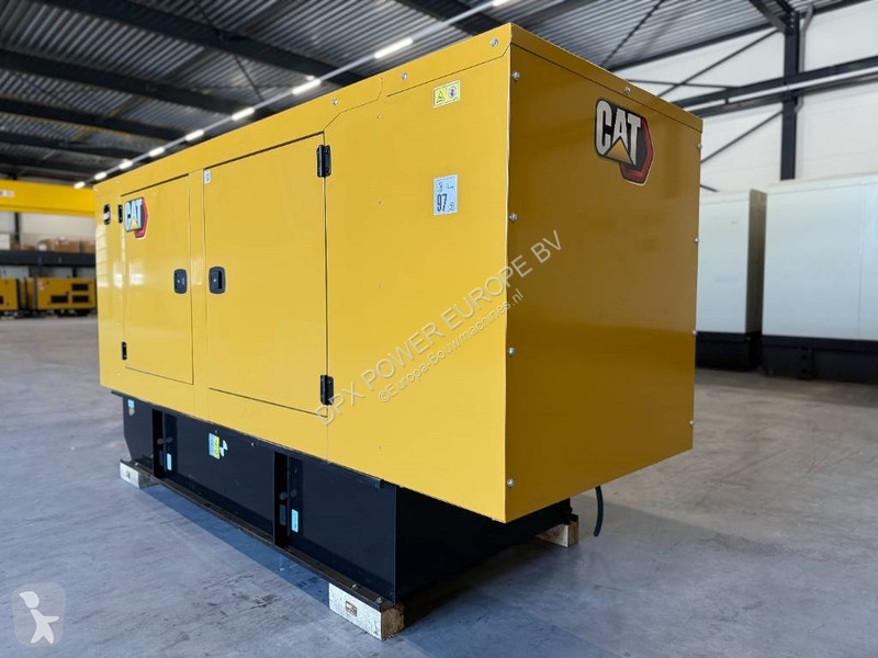 Stavebný stroj Caterpillar DE220GC - 220 kVA...