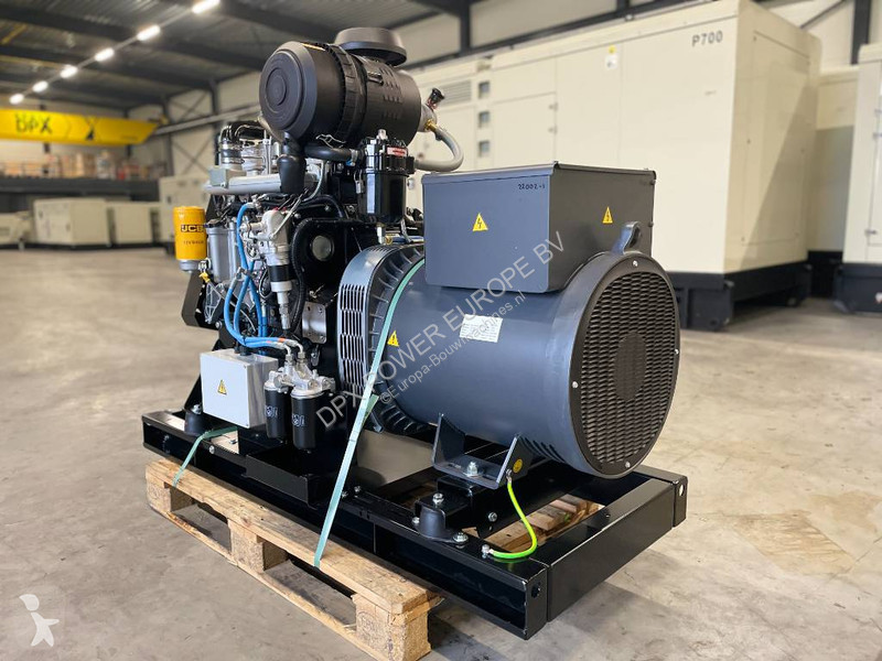 Stavebný stroj JCB 448TGWA-72 - 80kVA marine...
