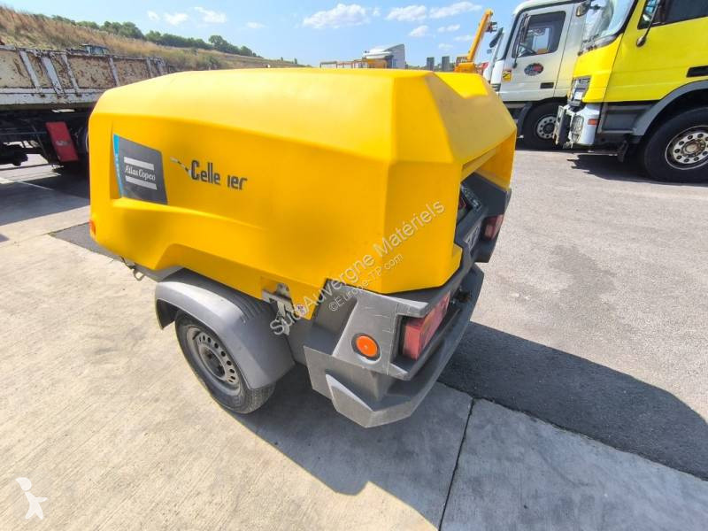 Stavebný stroj Atlas Copco