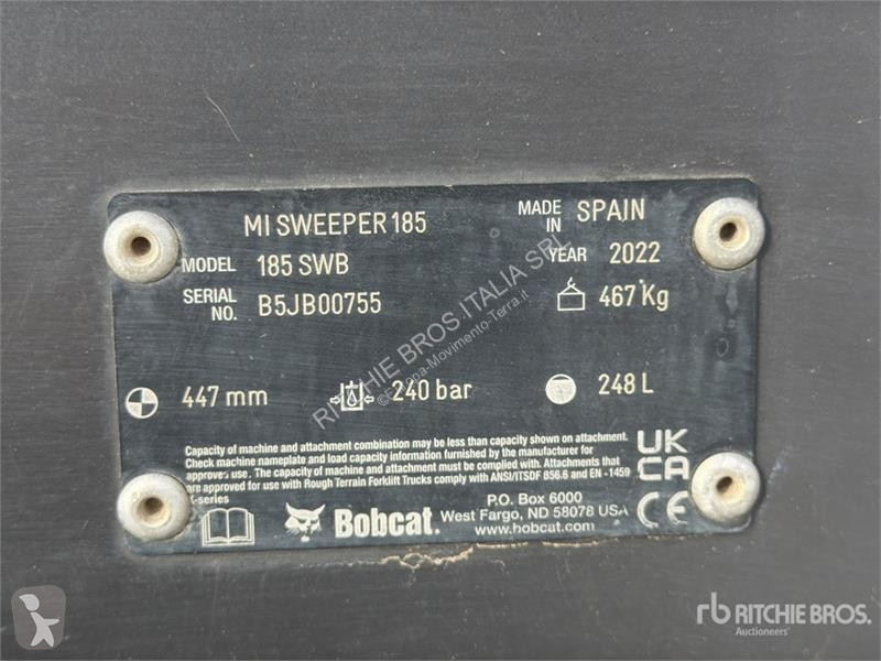 Будівельне обладнання Bobcat 185 SWB Skid Steer...