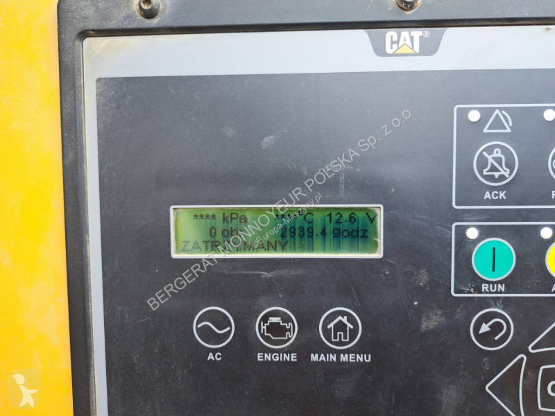Material de obra Caterpillar DE110E3