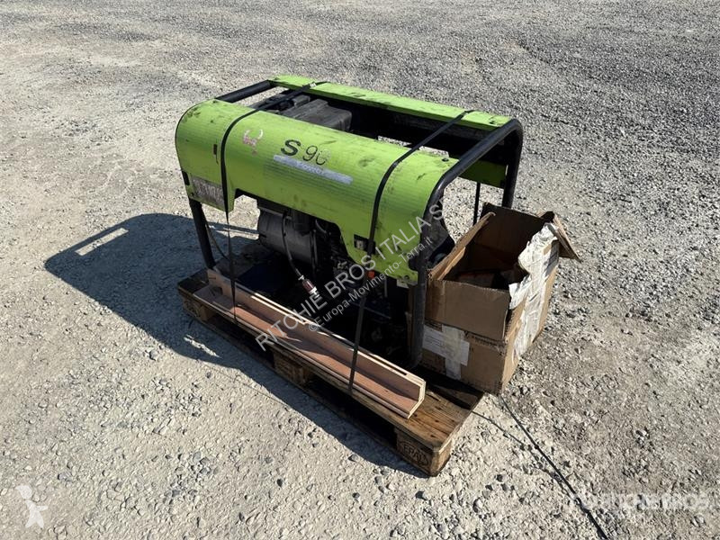 آلة لمواقع البناء Pramac S9000 10 kVA Portable...