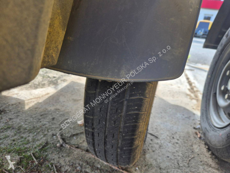 Vägbyggmaterial Atlas Copco XAS48