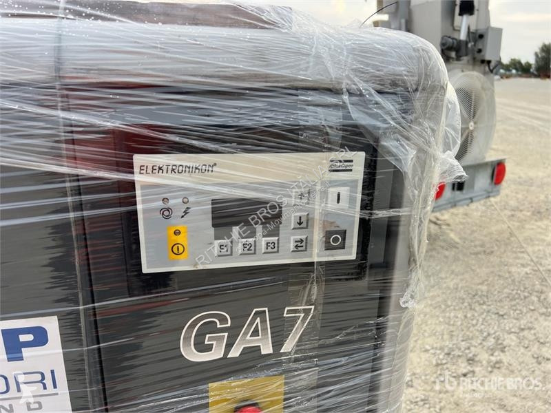 Vägbyggmaterial Atlas GA7 Air Compressor