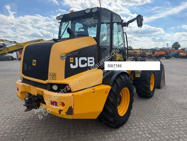 Matériel de chantier JCB