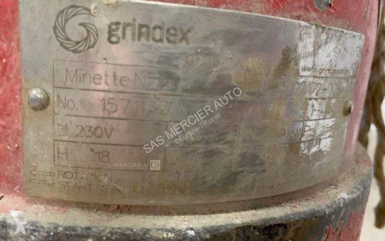 Matériel de chantier Grindex pompe immergee