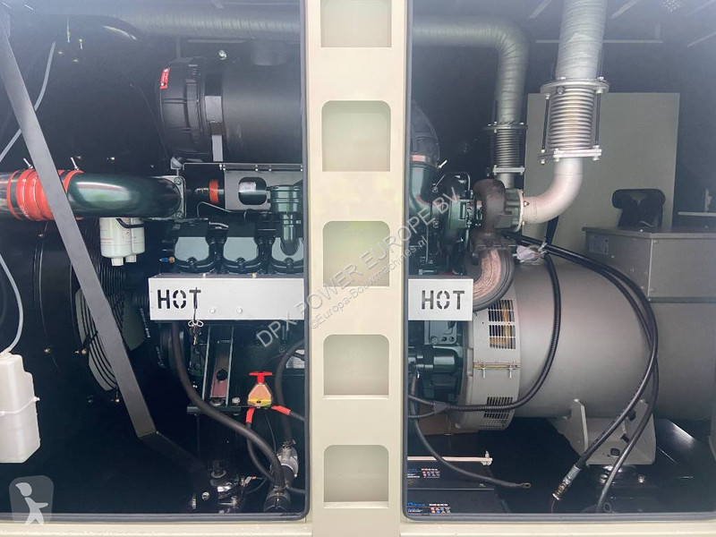 Stavební vybavení Doosan DP180LB - 710 kVA...
