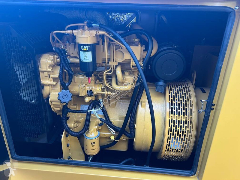 آلة لمواقع البناء Caterpillar DE 65 GC 65KVA...