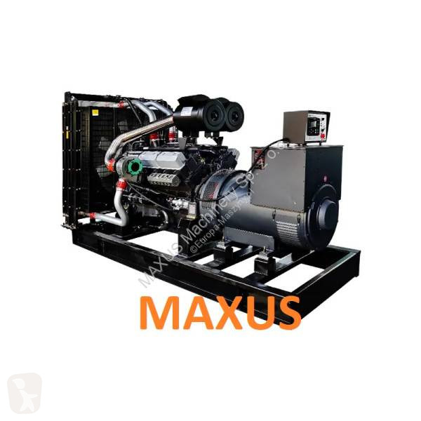 آلة لمواقع البناء Caterpillar Maxus Cummins