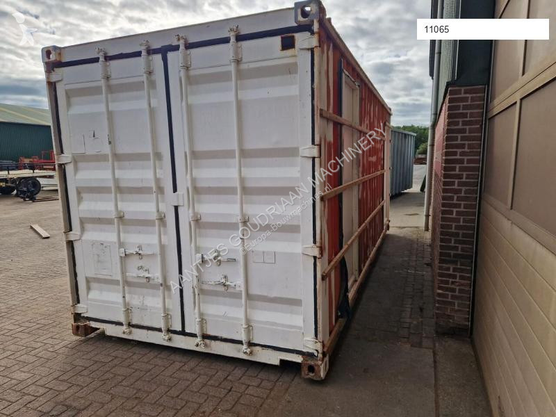 Materiaal voor de bouw  Conteneur bureau