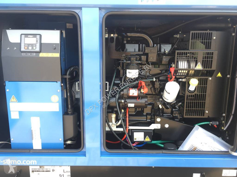 Materiaal voor de bouw SDMO J44K - 44 kVA...